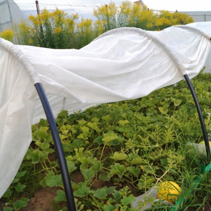 Парник минитеплица Макси 8м из агроволокна 60 г/м²