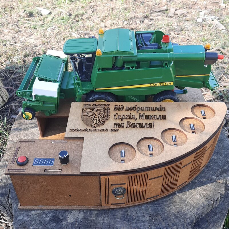 Наливатор "Комбайнер" John Deere під 5 чарок