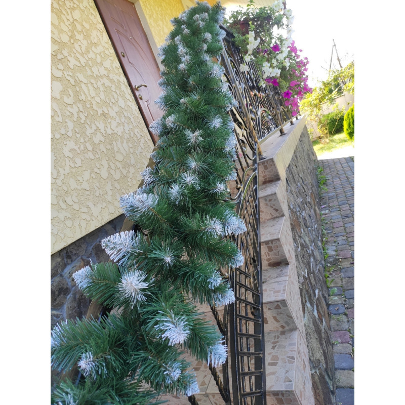 Гірлянда хвойна штучна Снігова Королева 2.7 м 