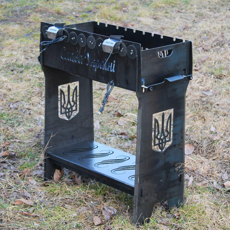 Мангал со встроенной шашлычницей и мотором на 10 шампуров с регулировкой высоты дна относительно шампуров