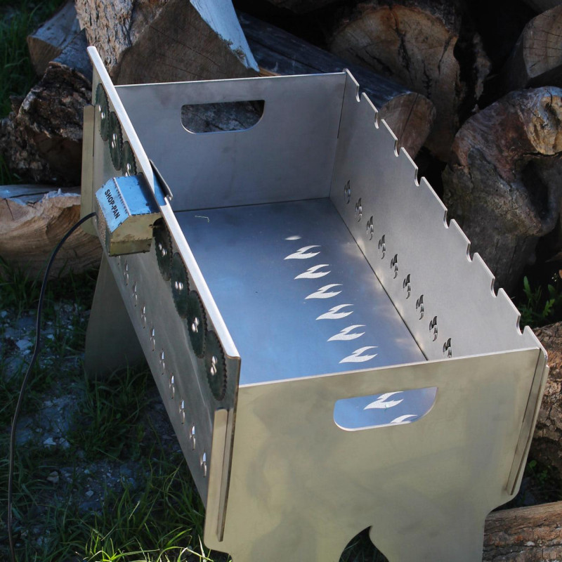 Мангал автоматический из нержавейки на 8 шампуров с гравировкой