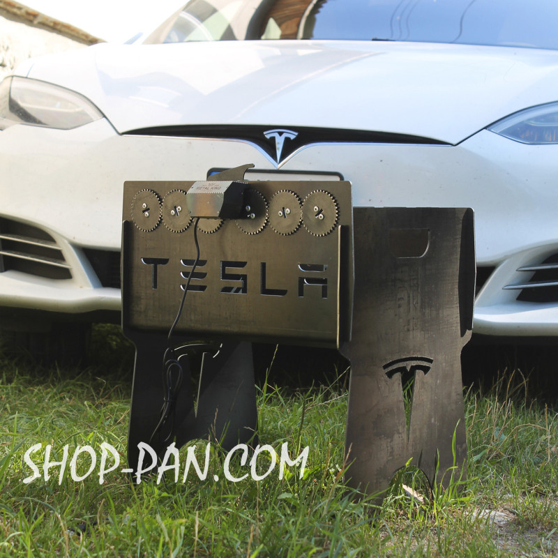 Мангал именный со встроенной шашлычницей и мотором на 6 шампуров