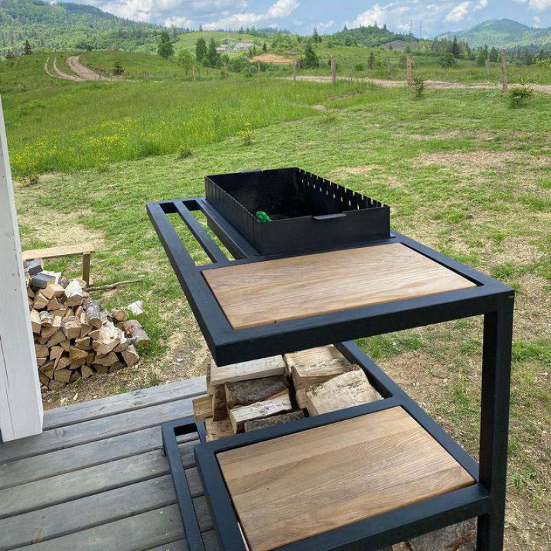 Мангал Loft со столиком и съемной жаровней на 12 шампуров