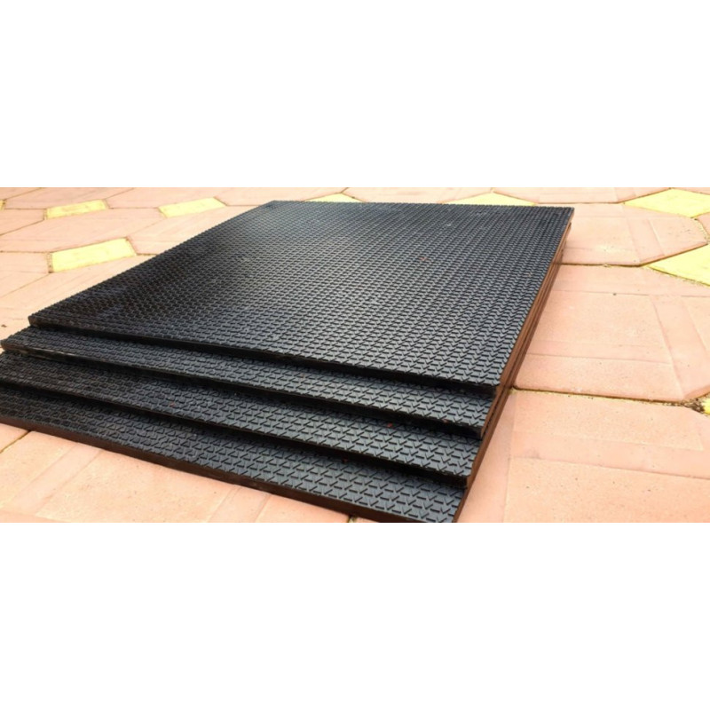 Комплект защитного покрытия из литой резины под скамью, штангу, гантели, 2х2 м