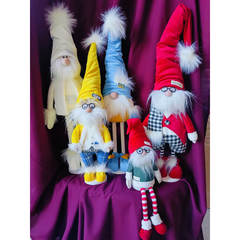 Іграшка мягка новорічна Гном скандинавський 65см в окулярах червоний 
