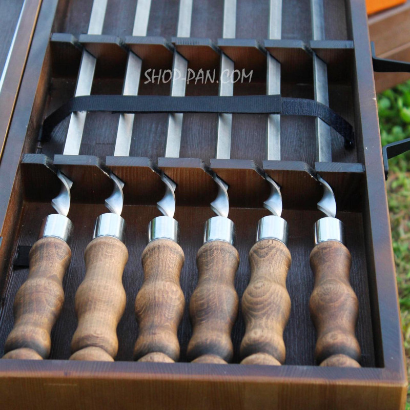 Набор шампуров в деревянной коробке "Сотник" с гравировкой.