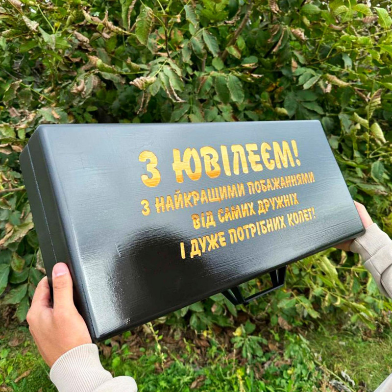 Набор шампуров в деревянной коробке "Сотник" с гравировкой.