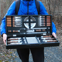 Набор для гриля и барбекю "Базовый" в деревянном кейсе.