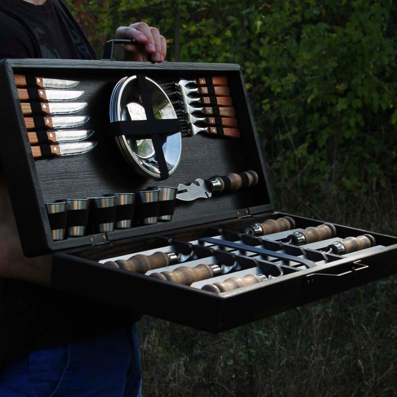 Набор шампуров в деревянной коробке “БАДЬОРИЙ”