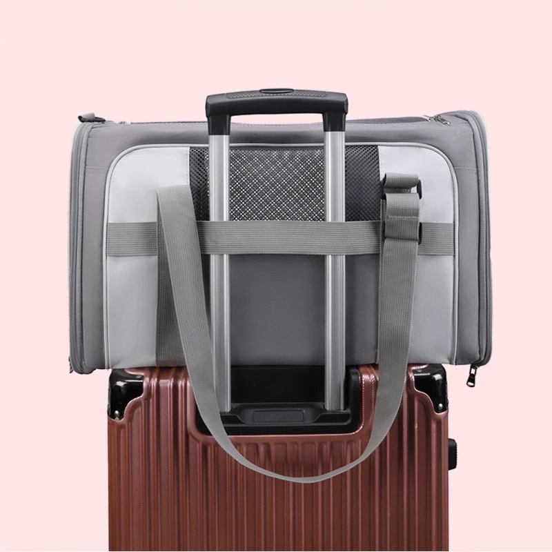 Сумка Переноска Для Котов и Собак Складная с Прозрачными Стенками и Креплениями к Чемодану для Животных до 7 кг 44*30*28 см Серая
