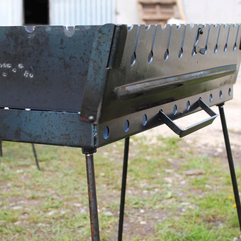 Мангал-чемодан 3 мм на 8 шампуров, раскладной жаровня гриль