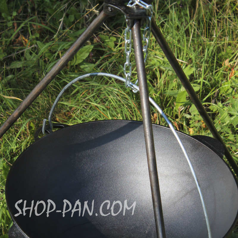 Казан татарский чугунный 18 л с крышкой-сковородой и треногой